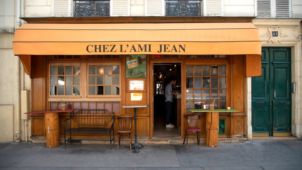 A Culinary Journey Through Paris: Best Bistros and Cafes in Paris