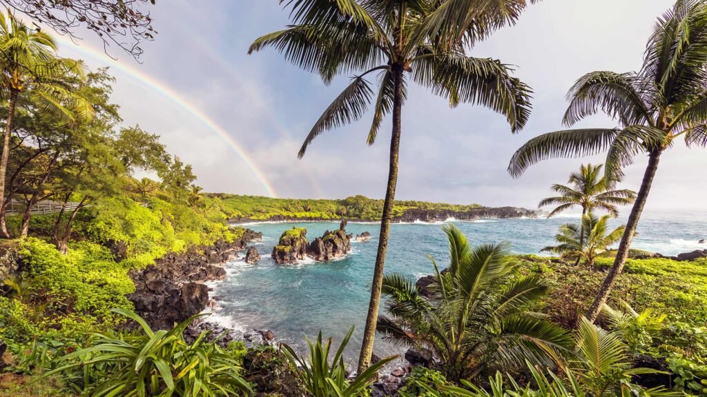 Best Travel Destinations in July :Maui, Hawaii