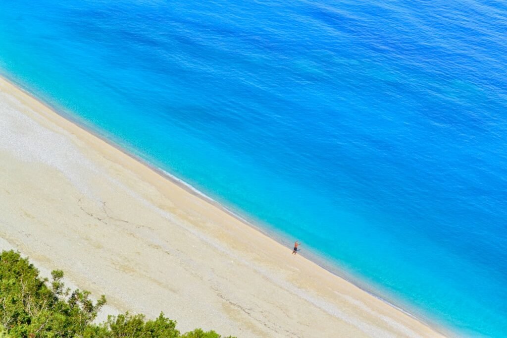 Top September Beaches for Sun-Seekers in the Mediterranean