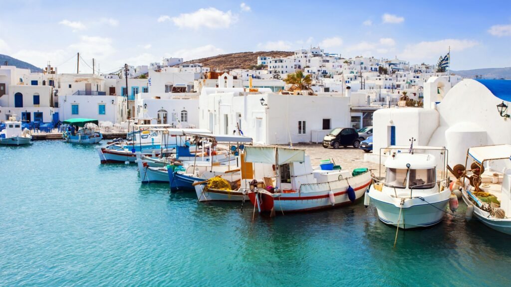 Best Travel Destinations in April: Greece – Island Hopping and Historical Marvels