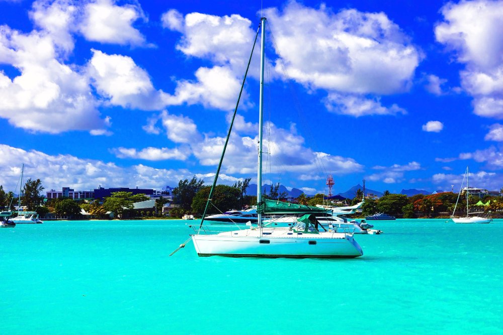 Sailing Trips for Solo Travellers
