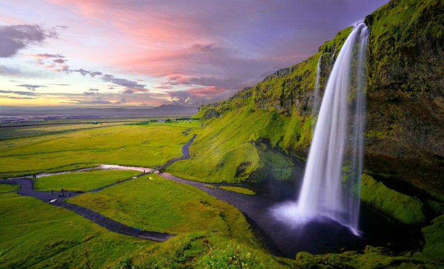 Best Wildlife and Nature Trips to Take in August 32 best nature destinations in August