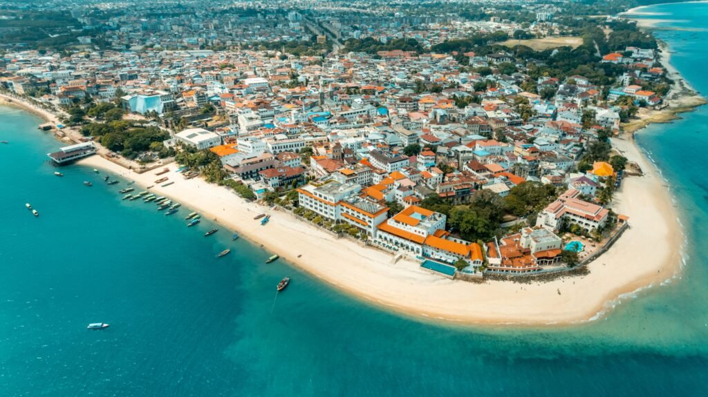 Best Places to Go on a Romantic Honeymoon in August 38 August honeymoon destinations
